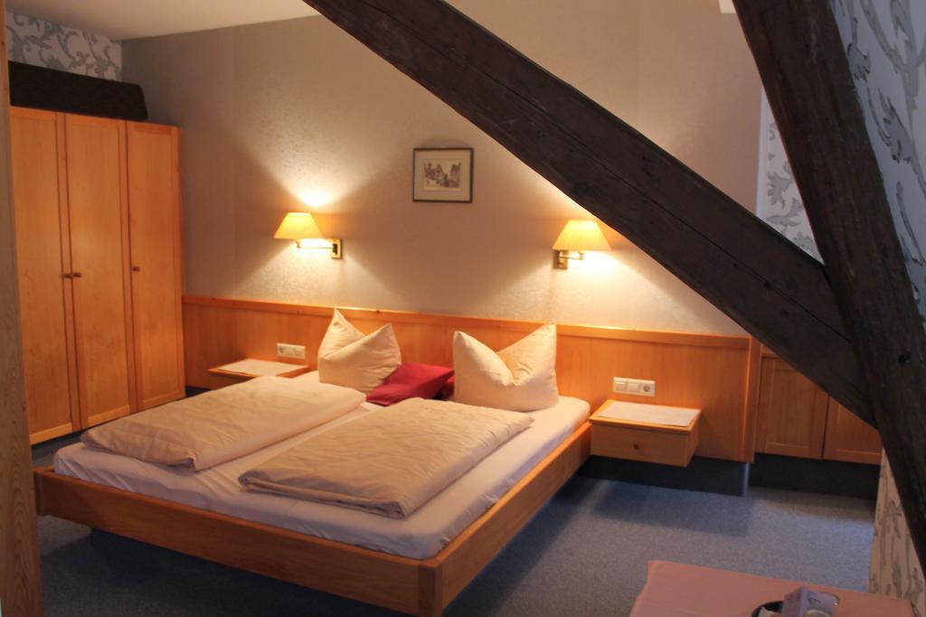 Hotel Schwarzes Lamm Rothenburg ob der Tauber Zimmer foto