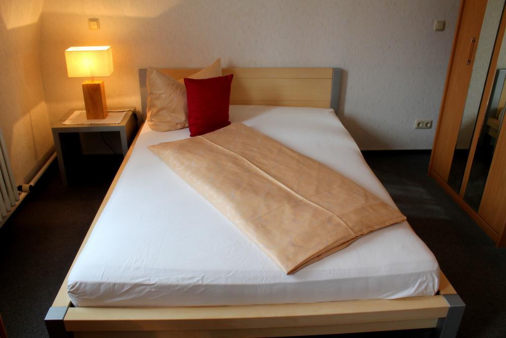Hotel Schwarzes Lamm Rothenburg ob der Tauber Zimmer foto