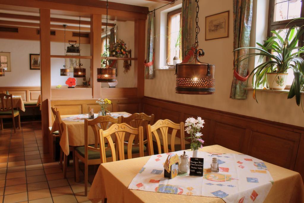 Hotel Schwarzes Lamm Rothenburg ob der Tauber Exterior foto