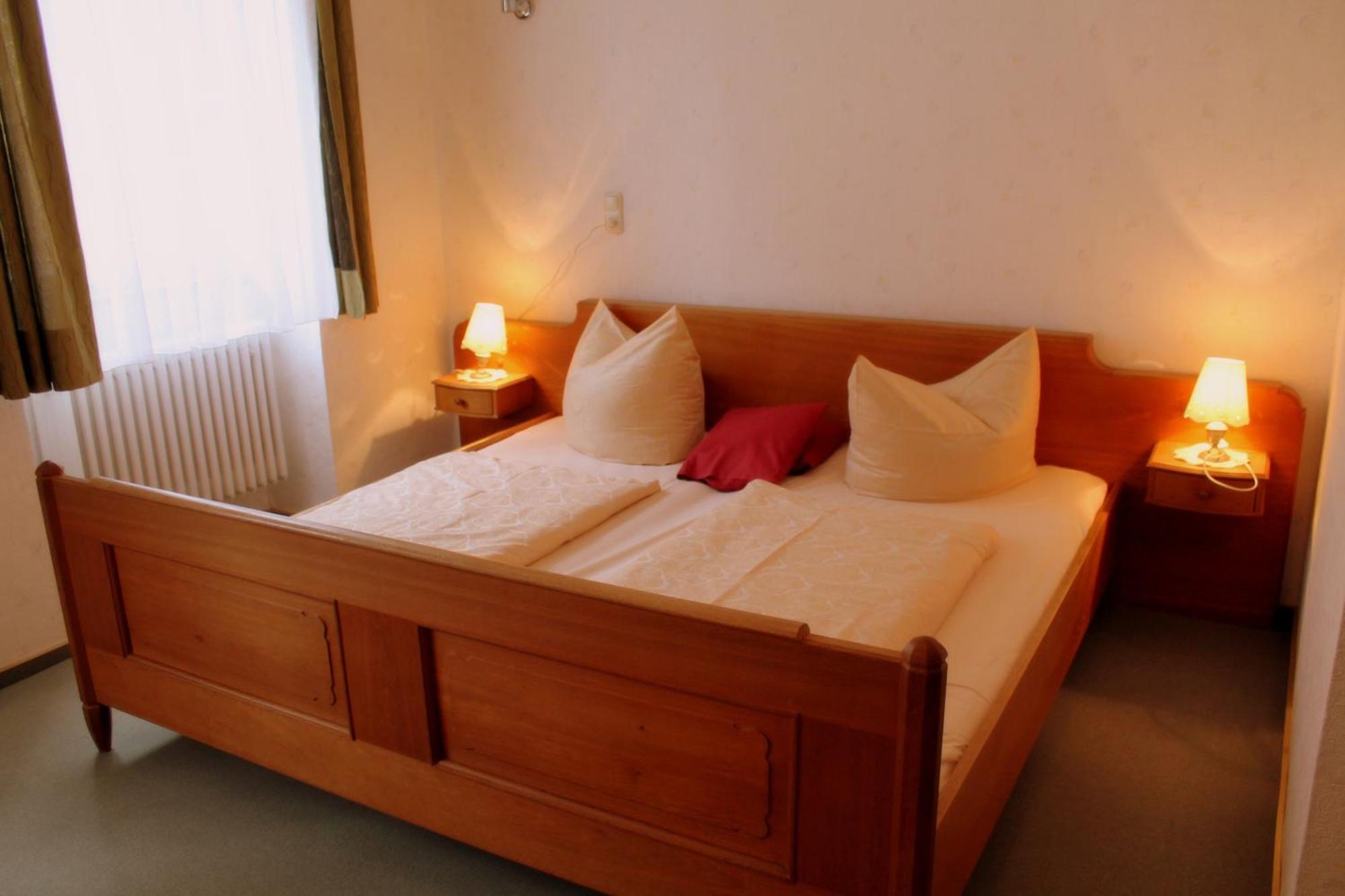 Hotel Schwarzes Lamm Rothenburg ob der Tauber Zimmer foto